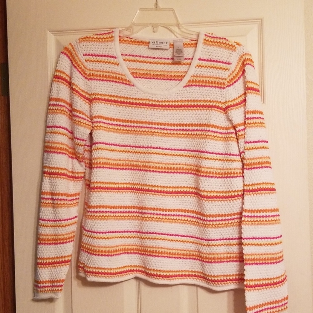 Sweater - Picture 1 of 4